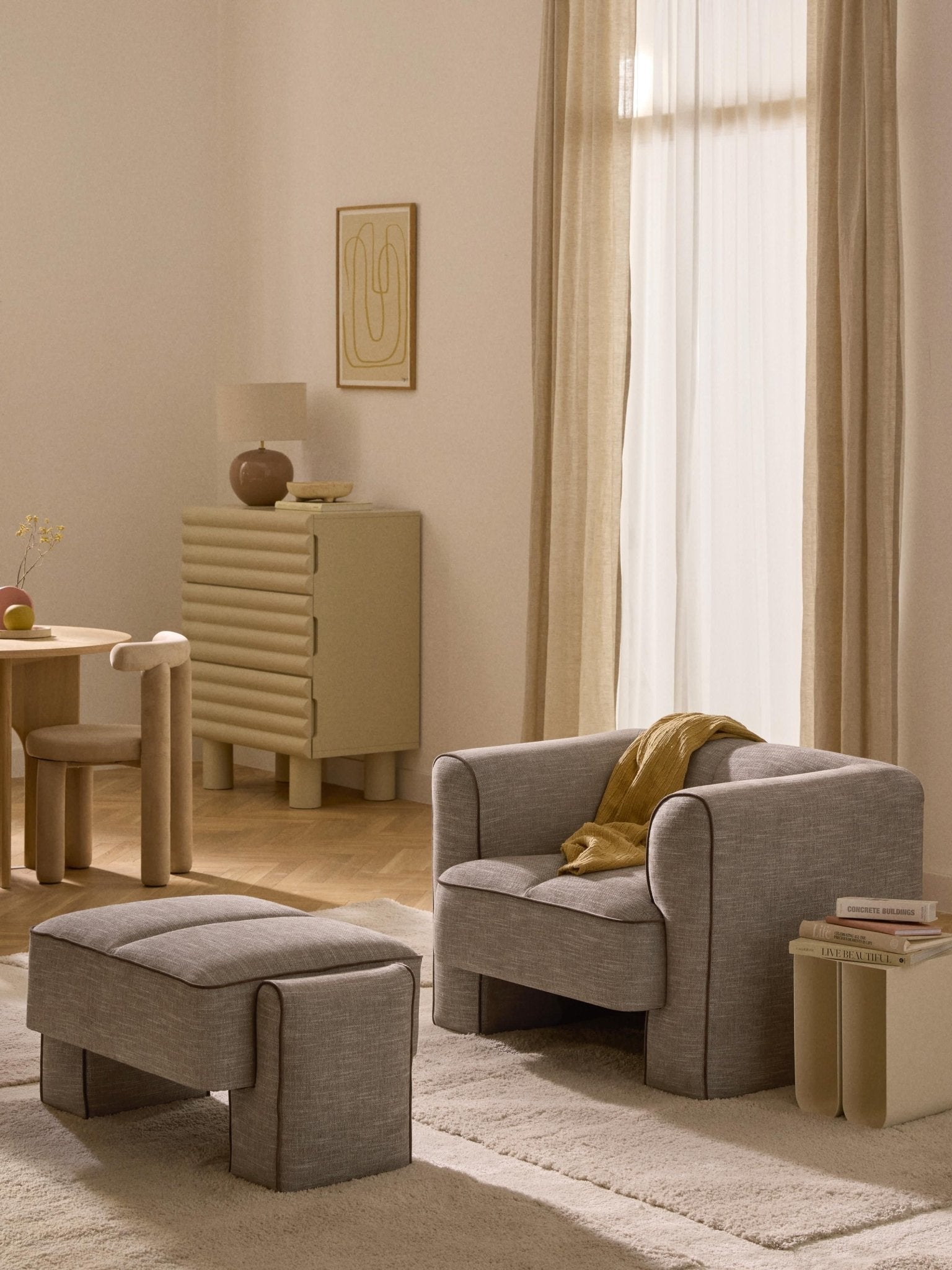 Bobi Modern Tasarım Konforlu ve Şık Kumaş Kaplı Tekli Koltuk - Velotti