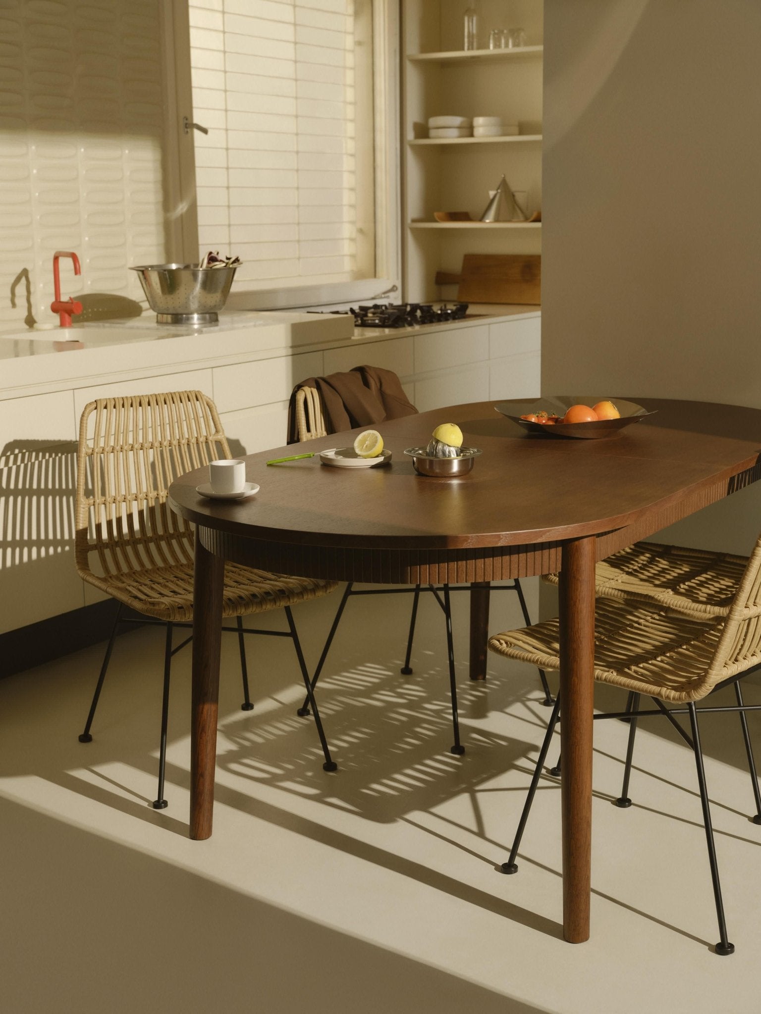Calary Uzatılabilir Yemek Masası, Modern Meşe Tasarım 230 cm - Velotti