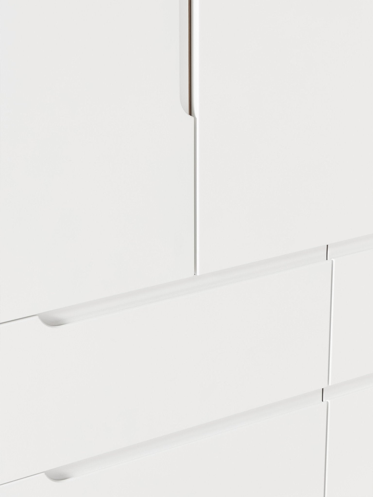 Cassy 3 Kapılı Modern Retro Ahşap Gardırop - Velotti