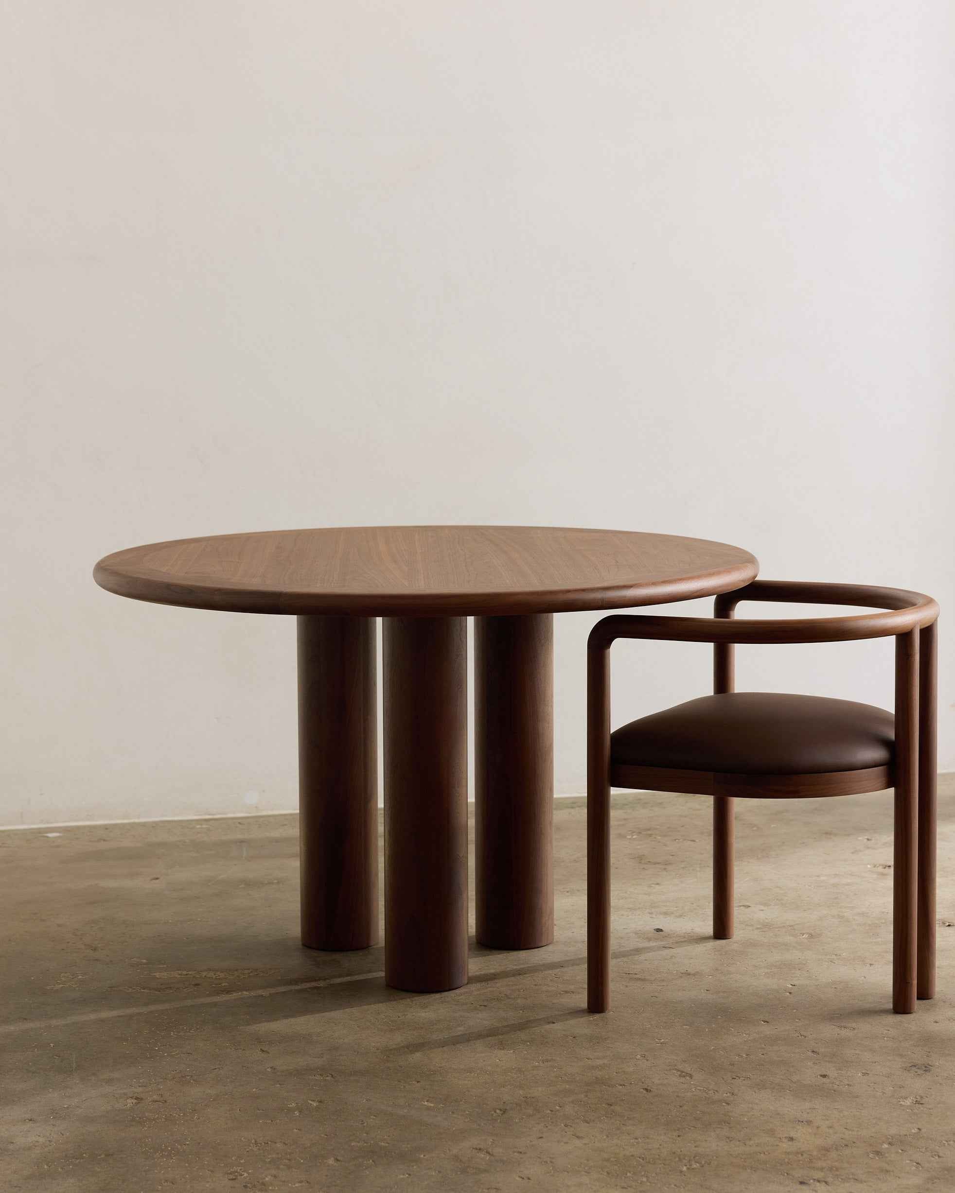 Yuvarlak Ceviz Yemek Masası 120 cm Modern Tasarım