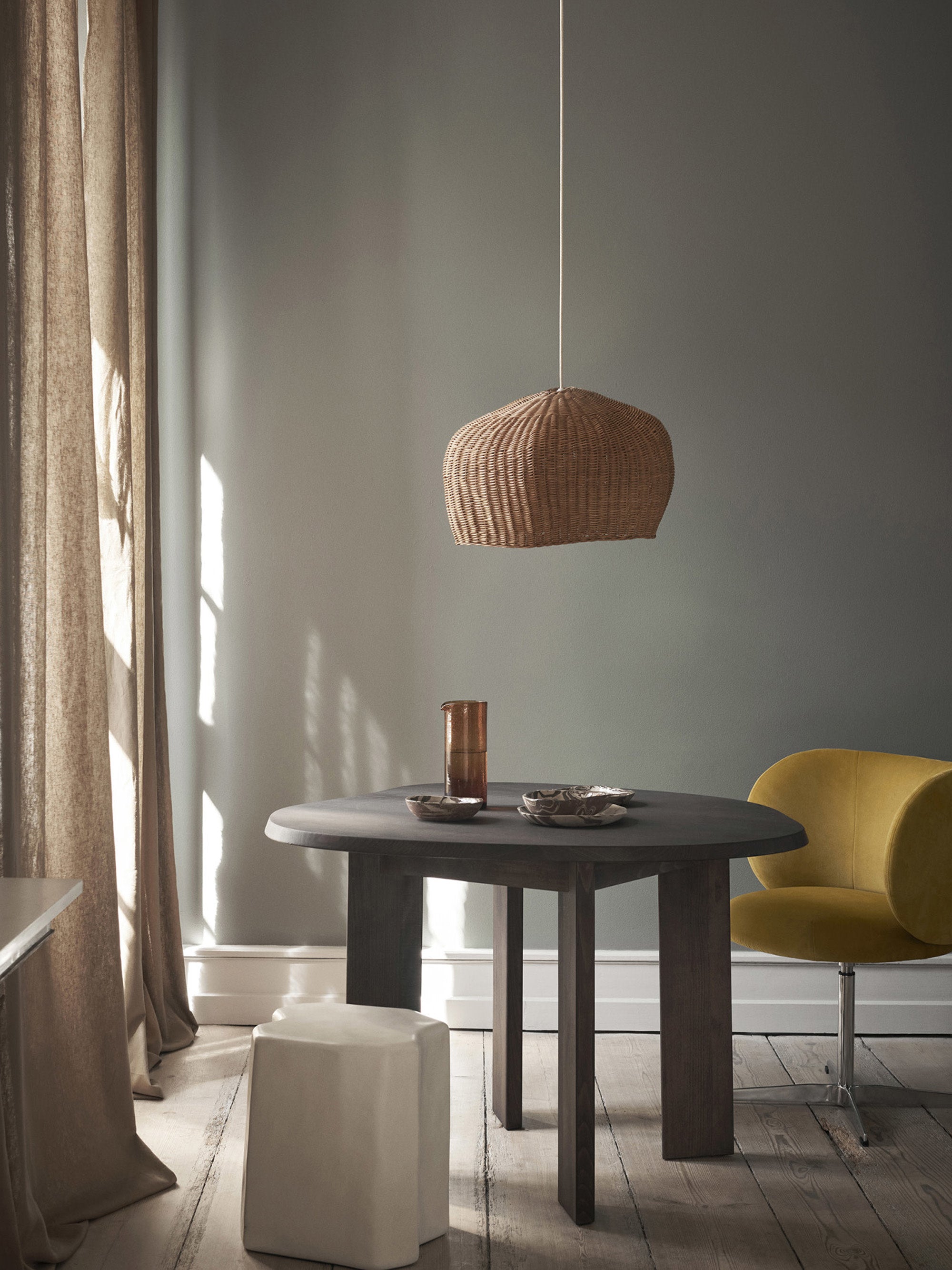 Velotti Masif Kayın Ahşap Yemek Masası 114x105 cm