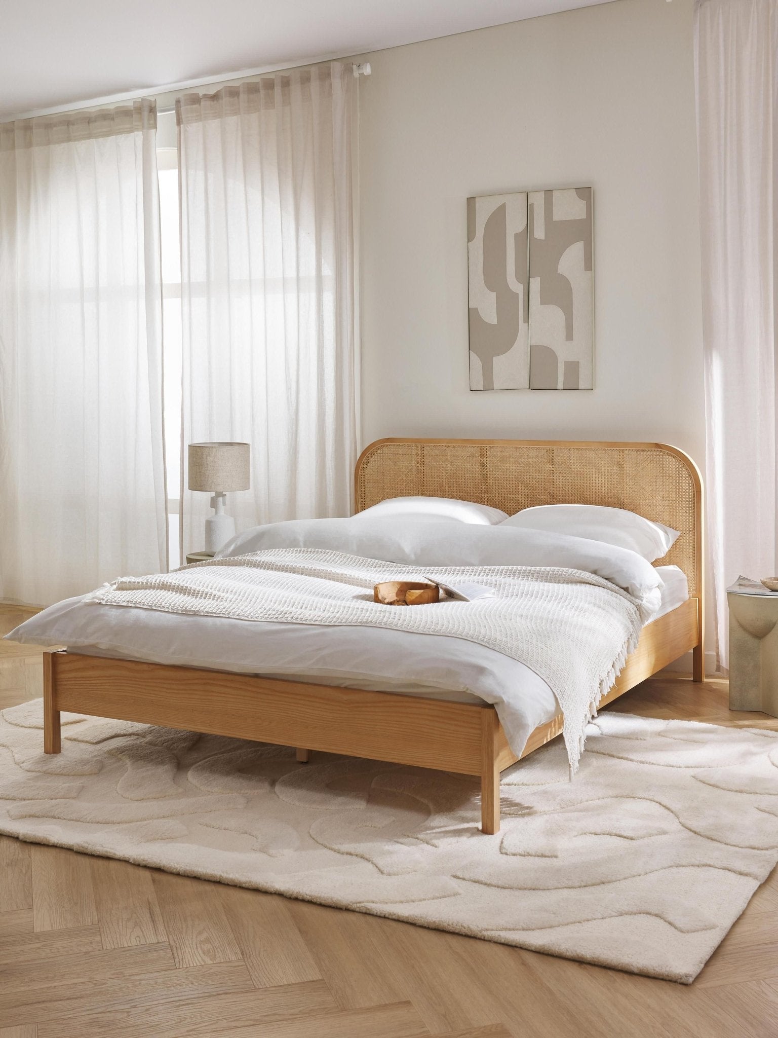 Jones Hasırlı Başlıklı Doğal Meşe ve Çam Ahşap Karyola 140x200 cm - Velotti