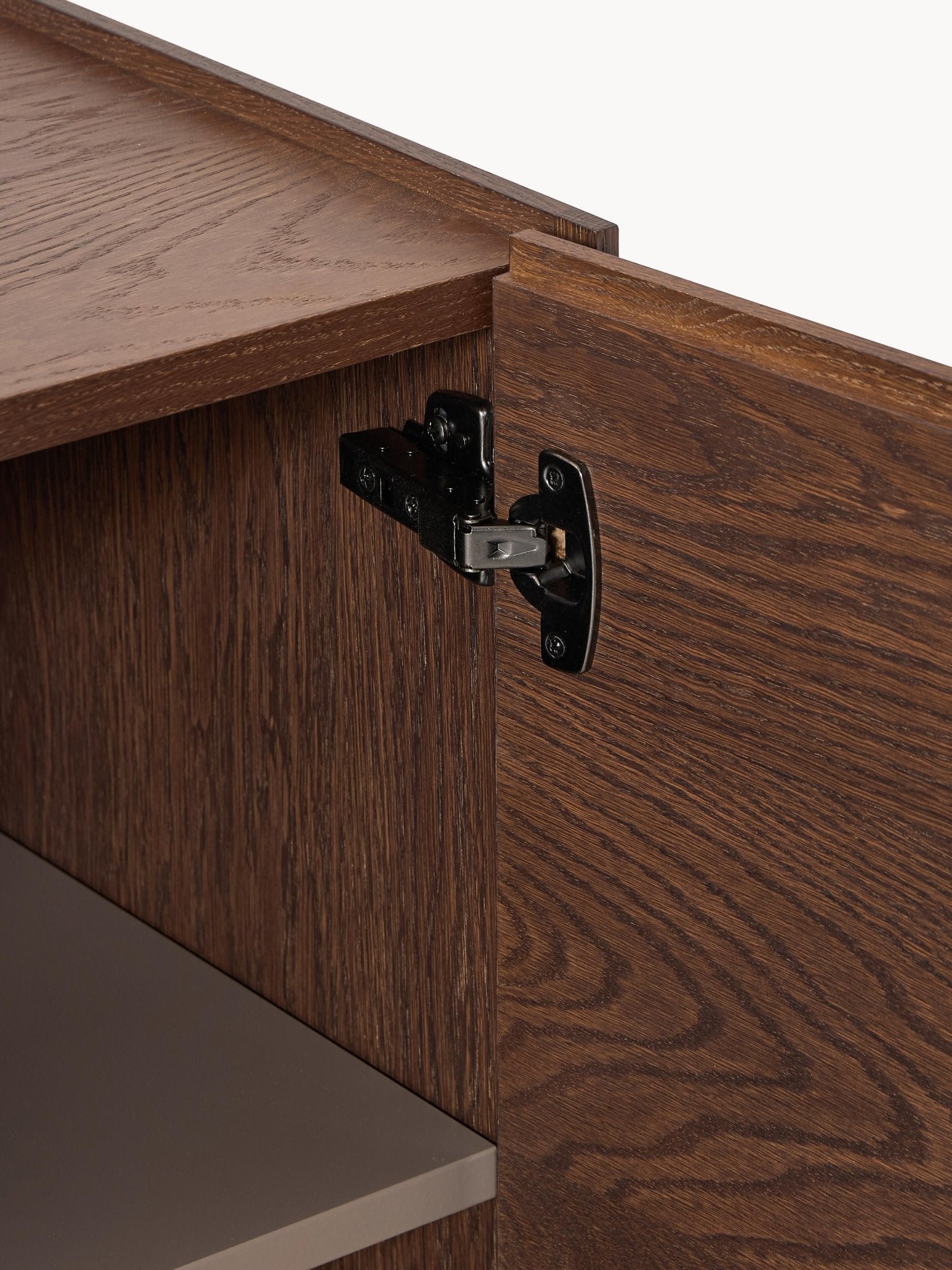 Larsen 160 cm Meşe Kaplama Ahşap Dressoir - Velotti