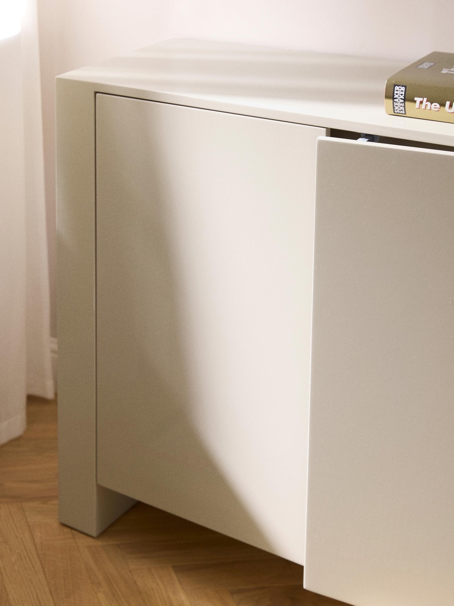 Liv Modern Minimalist Dressoir, Parlak Bej 90 cm - Velotti
