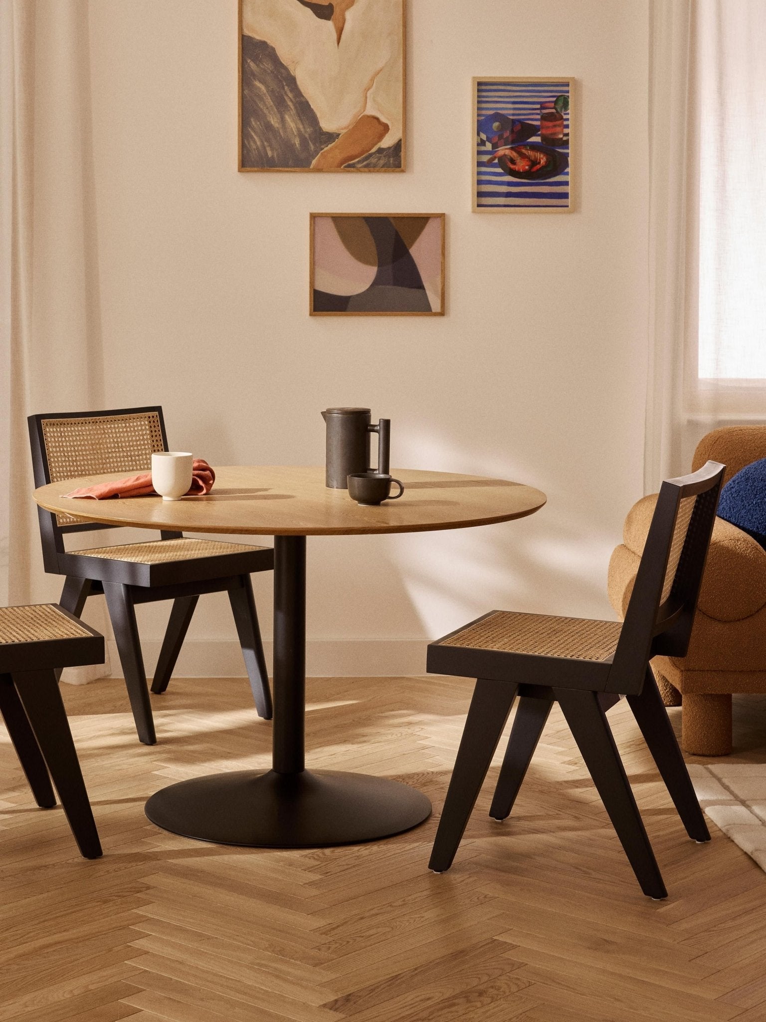 Menorca Yuvarlak Yemek Masası, Modern Tasarım, 100 cm Çapında - Velotti
