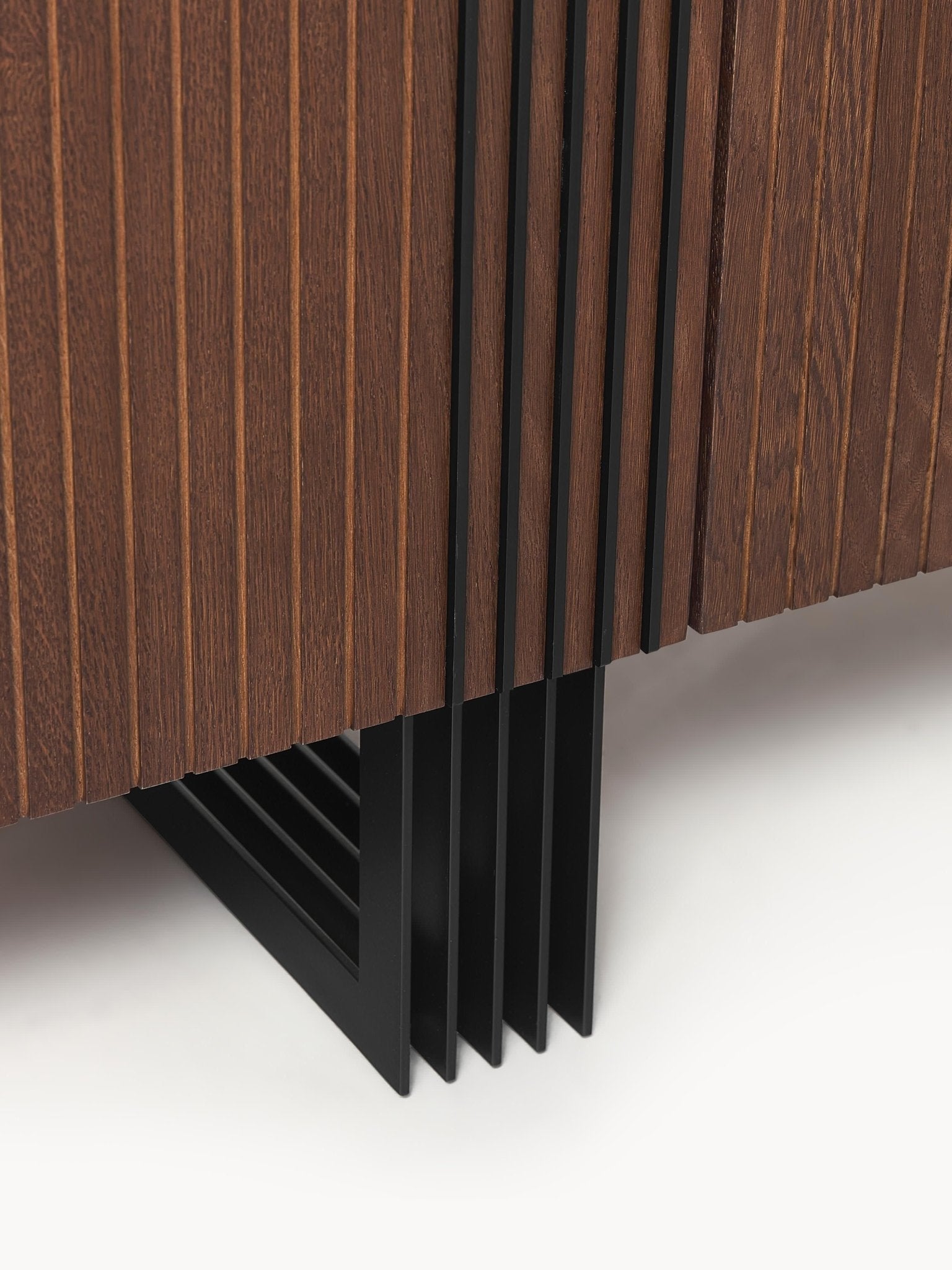 Ross Ahşap Dressoir 180cm Koyu Meşe Kaplama Modern Konsol - Velotti