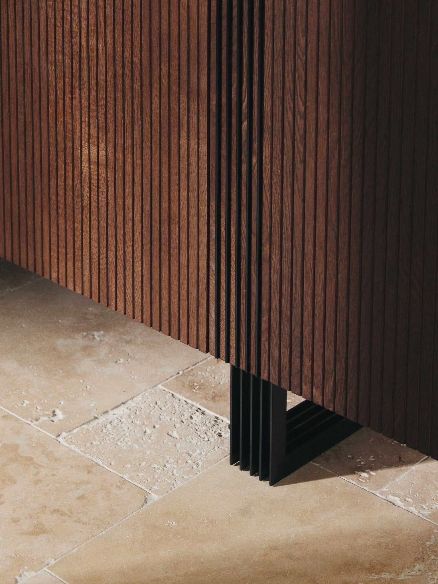 Ross Ahşap Dressoir 180cm Koyu Meşe Kaplama Modern Konsol - Velotti