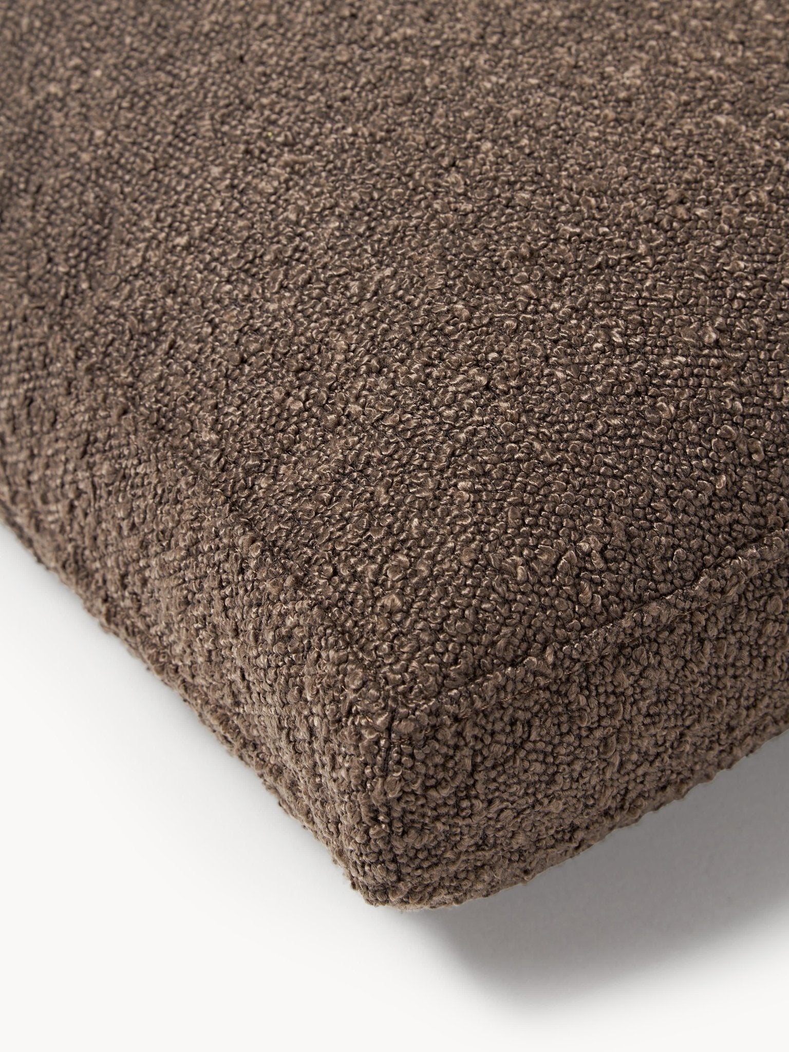 Tribeca Bouclé Kırlent 50 x 70 cm Koyu Kahverengi - Velotti