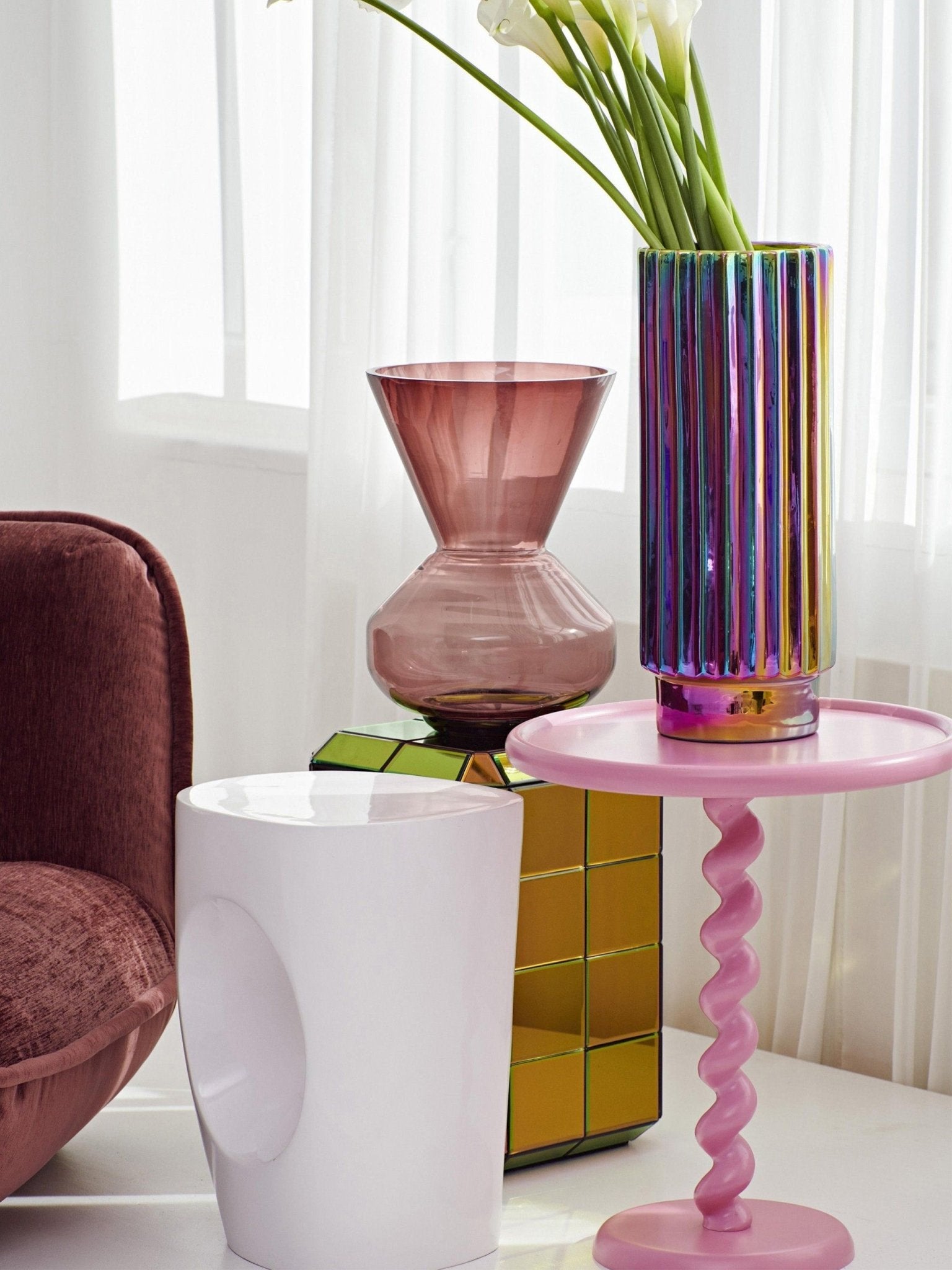 Twister Yuvarlak Yan Sehpa Toz Boyalı Alüminyum Pudra Pembe - Velotti